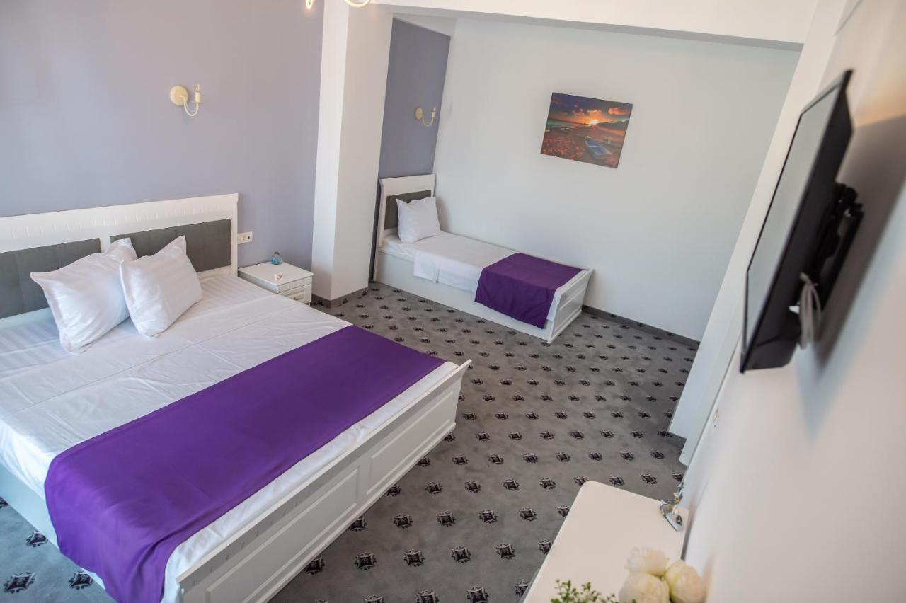 Hotel Tadora Ефоріє-Норд Екстер'єр фото